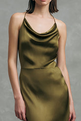 Olive Satin Langes Ballkleid mit Rüschen und Wasserfallausschnitt